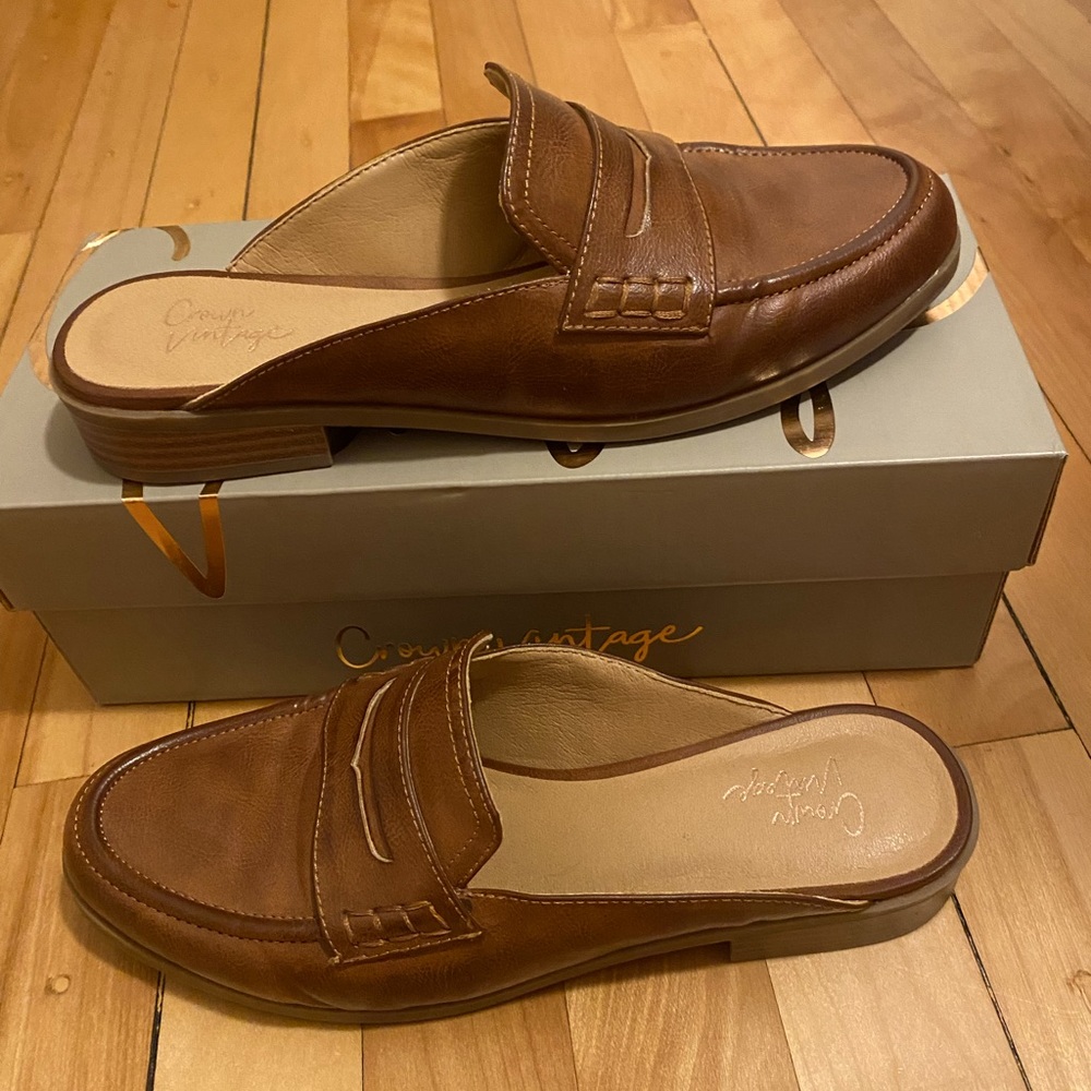 EUC w/ Box - Crown Vintage Naliana Penny Mule Size 9M in Cognac vegan leather